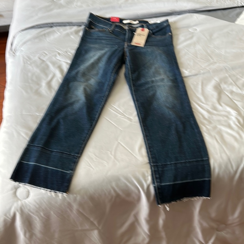 Levi 312 Shaping slim jeans NWT